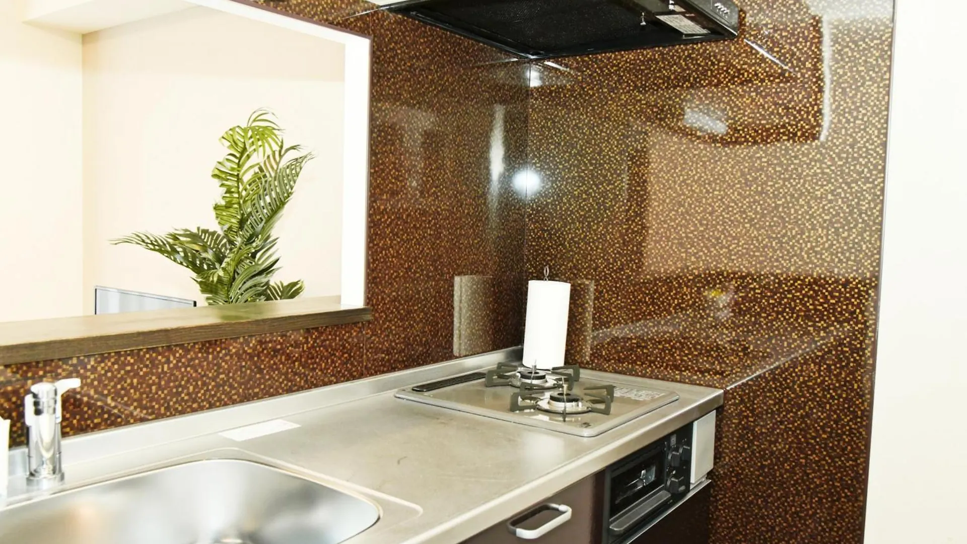 Апарт отель Sun Court Hondori Garden Hills Tsukisappu 3*,