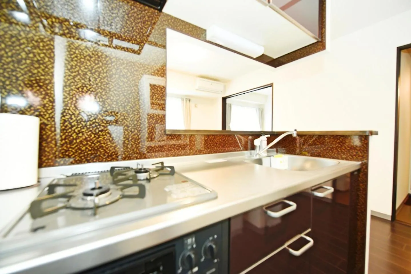 Апарт-отель Апарт отель Sun Court Hondori Garden Hills Tsukisappu