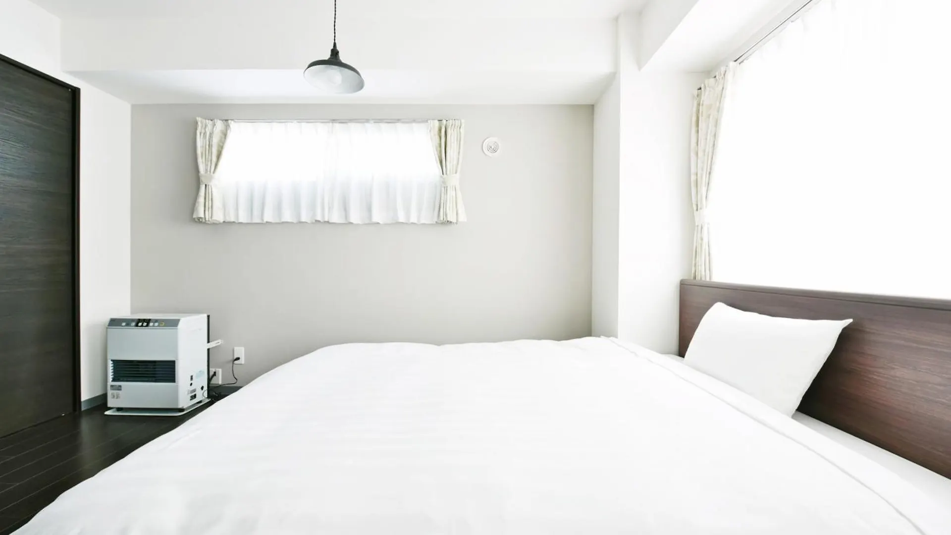 Апарт-отель Апарт отель Sun Court Hondori Garden Hills Tsukisappu