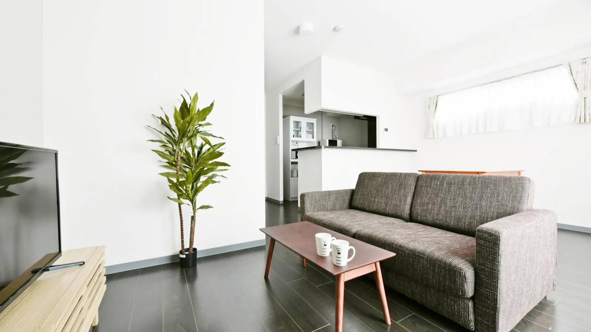 Апарт отель Sun Court Hondori Garden Hills Tsukisappu Апарт-отель